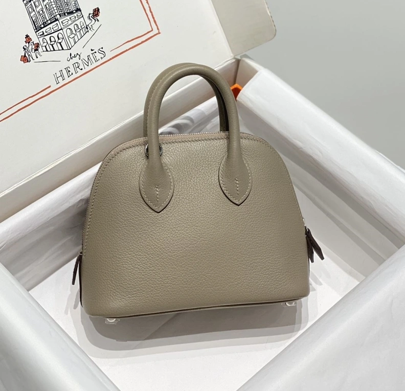 Resilient Hxrmxs Top Handle Bags 71211