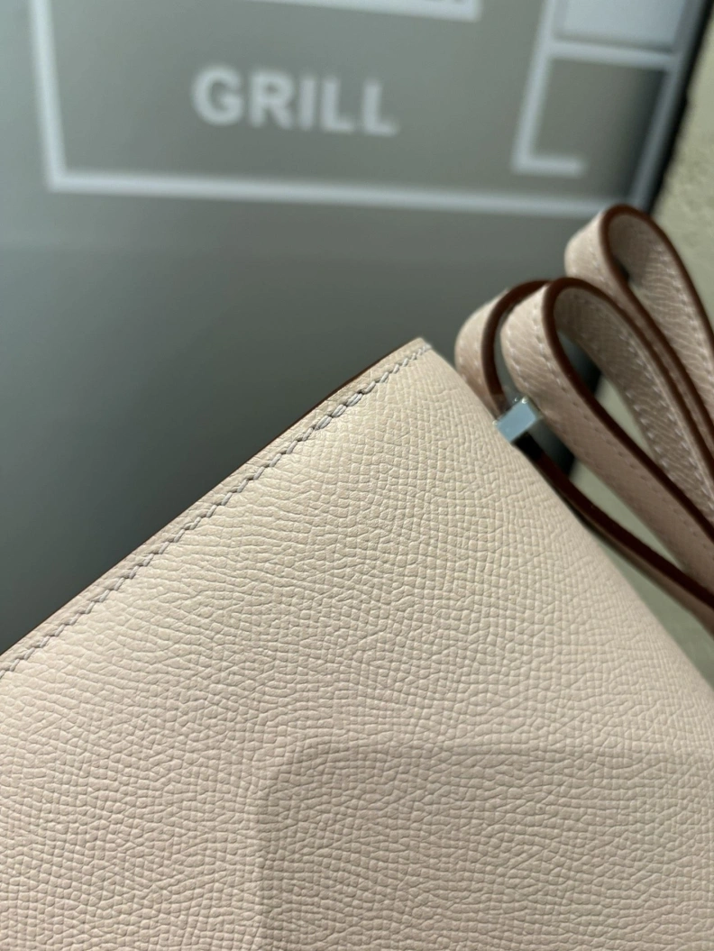 Efficient Hxrmxs Constance Bags 72041