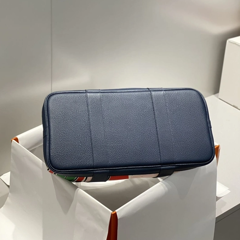 Comfortable Hxrmxs Shopping Bags 71278