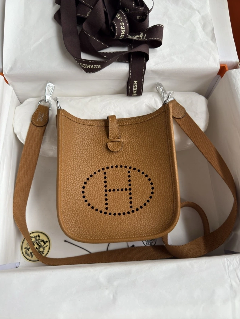 Vibrant Hxrmxs Satchel Bags 71355