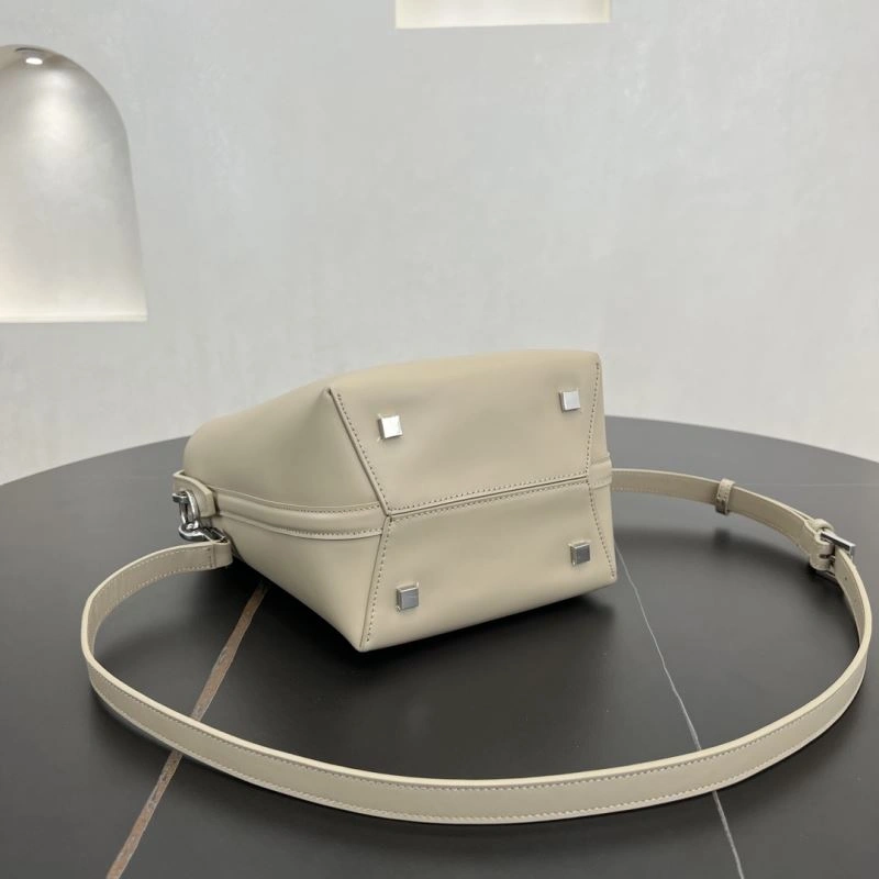 Trendsetting YSX Bucket Bags 65699