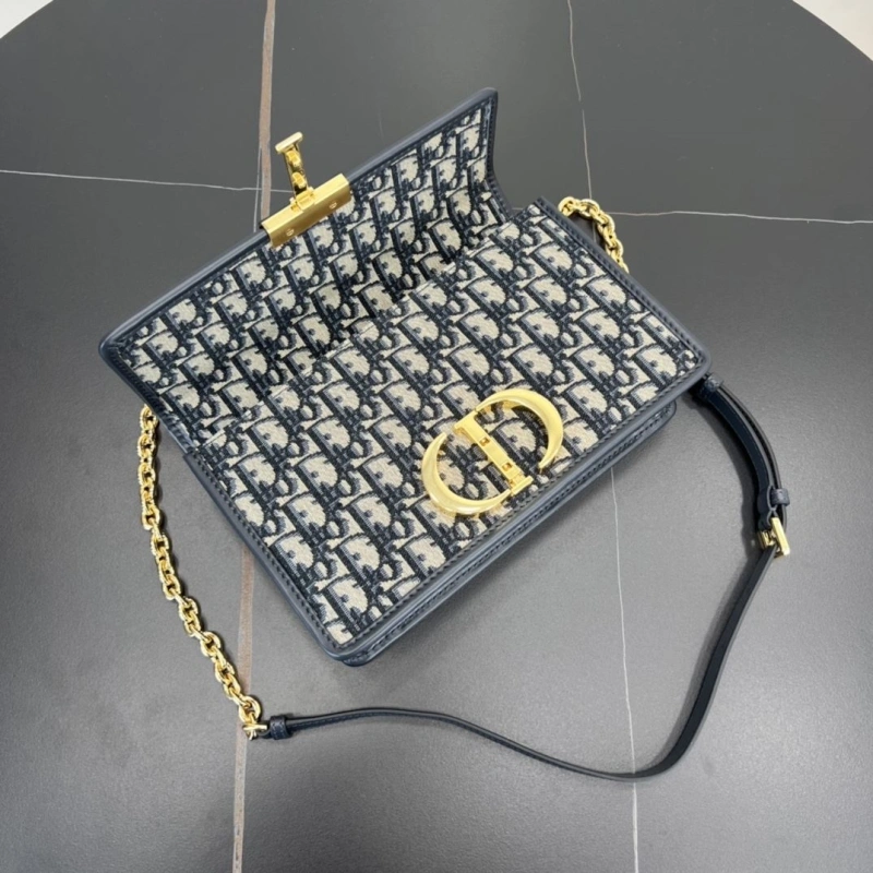 Dxxr Satchel bags Affordable 61140