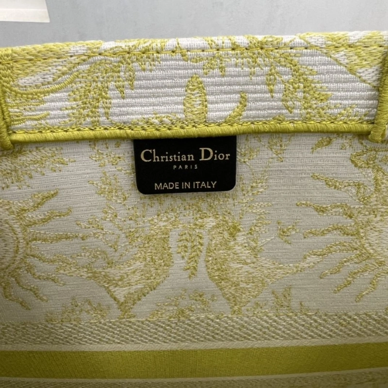 EyeCatching Dxxr Shopping Bags 61175