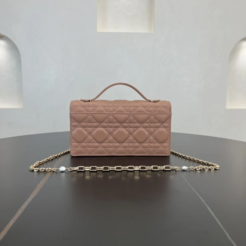 Classic Dxxr Top Handle Bags 61139