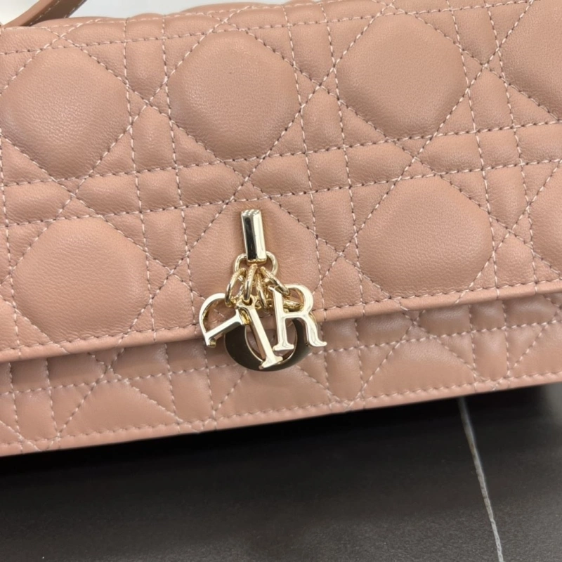 Classic Dxxr Top Handle Bags 61139