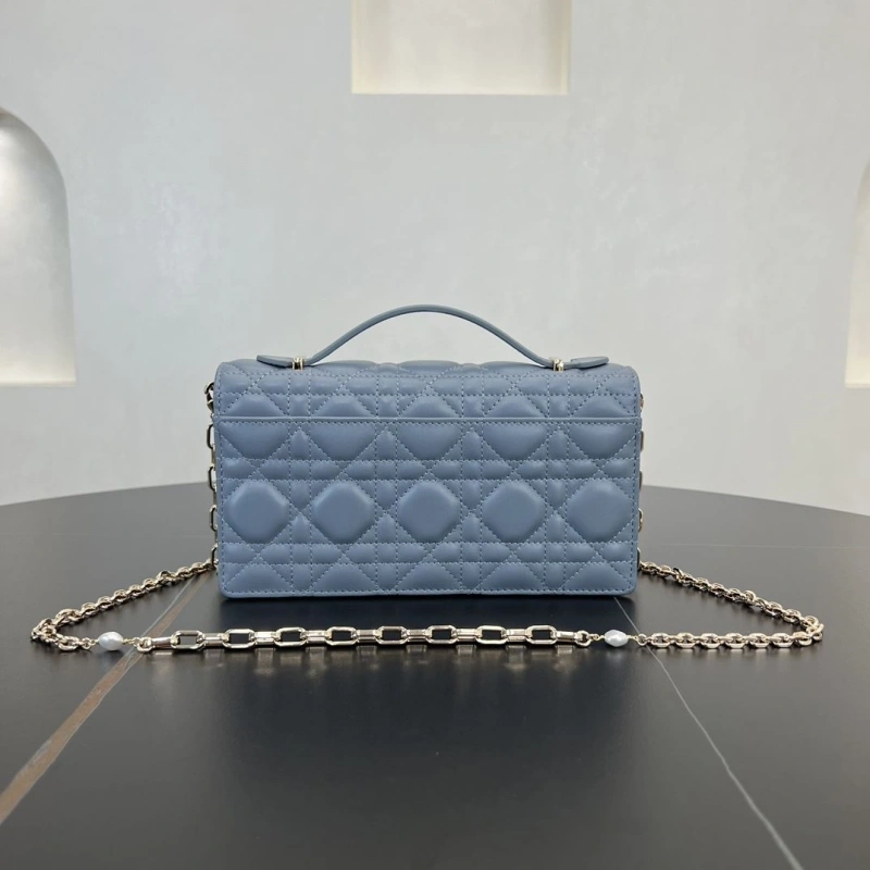 Timeless Dxxr Top Handle Bags 61050