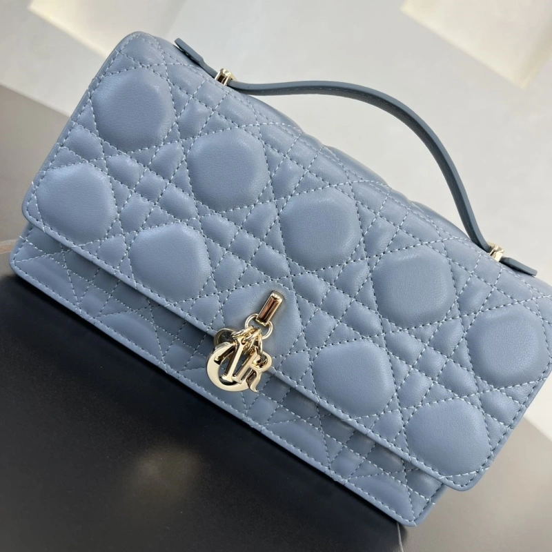 Timeless Dxxr Top Handle Bags 61050