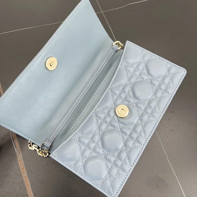 Timeless Dxxr Top Handle Bags 61050