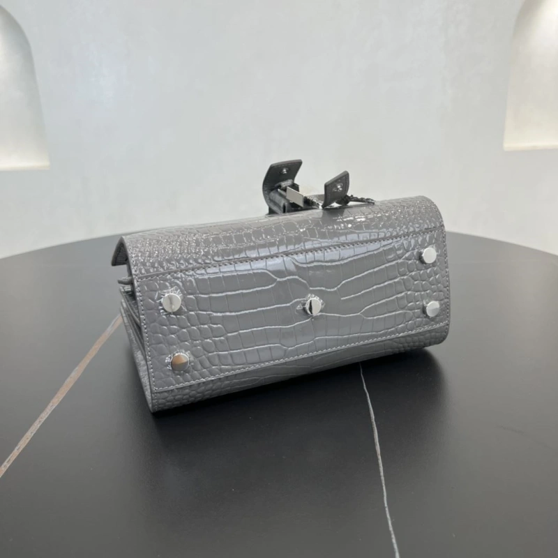 Timeless Dxxr Top Handle Bags 61060