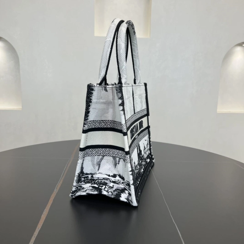 DailyWear Dxxr Shopping Bags 61130