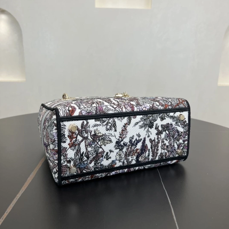 Affordable Dxxr Shopping Bags 61148