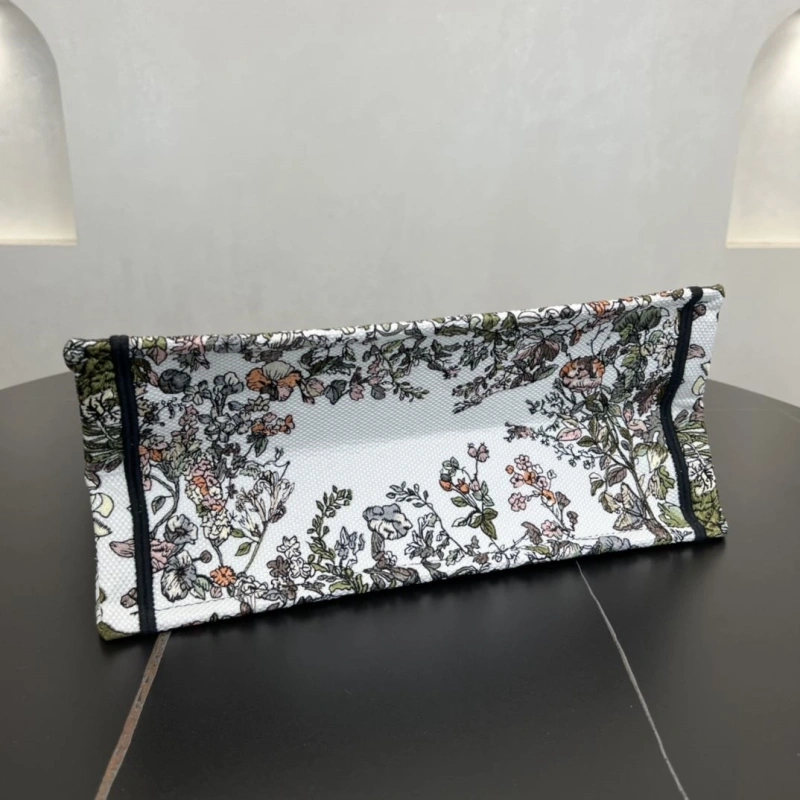 EyeCatching Dxxr Shopping Bags 61095