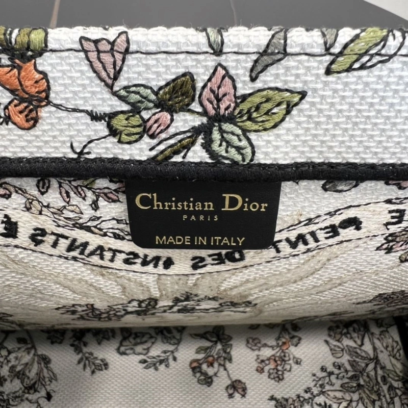 EyeCatching Dxxr Shopping Bags 61095