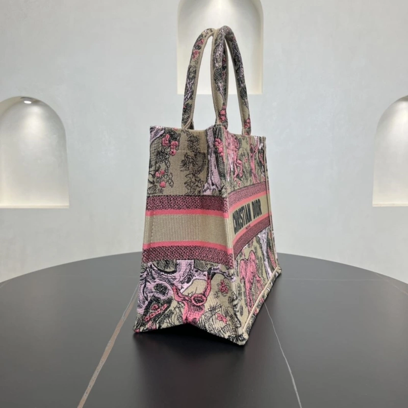 Minimalist Dxxr Shopping Bags 61121