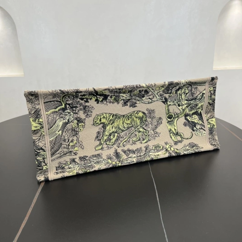 StreetReady Dxxr Shopping Bags 61086