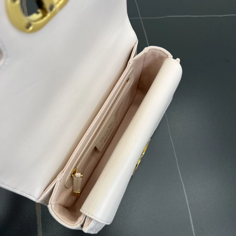 StreetReady Dxxr Top Handle Bags 61051