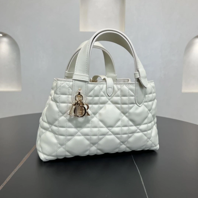 Trendy Dxxr Shopping Bags 61077