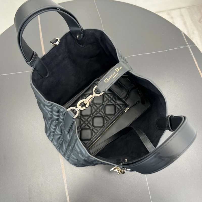 StreetReady Dxxr Shopping Bags 61165