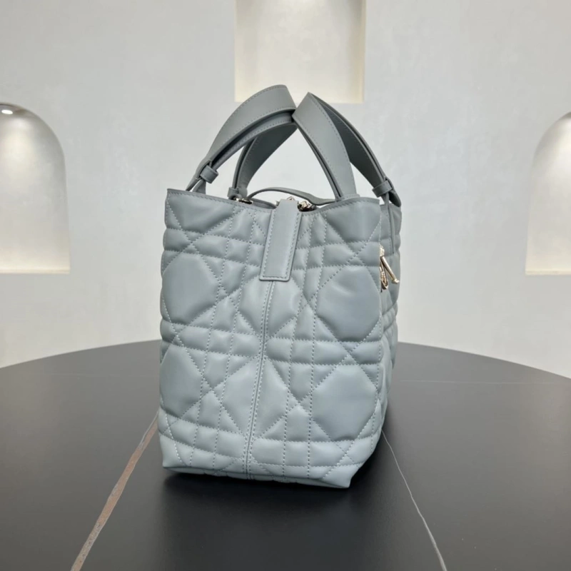 Sleek Dxxr Shopping Bags 61080
