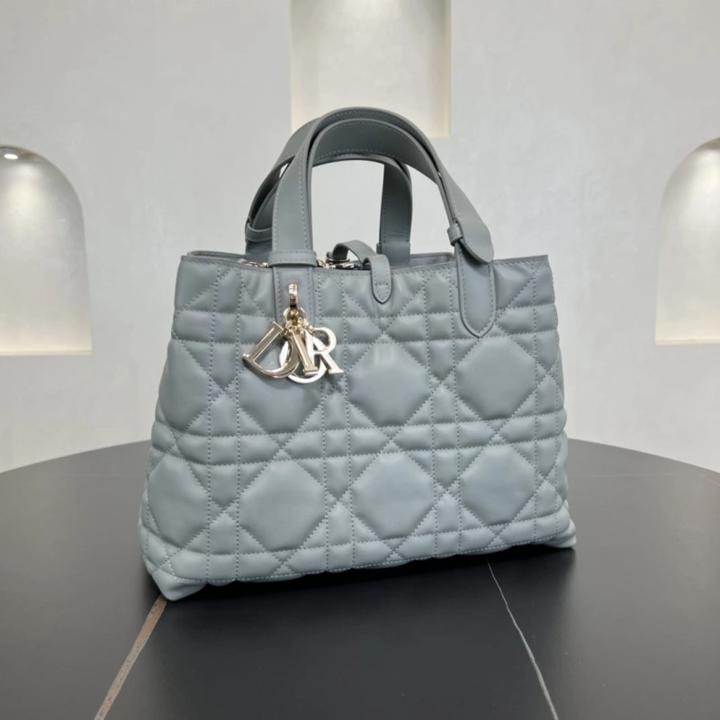 Sleek Dxxr Shopping Bags 61080