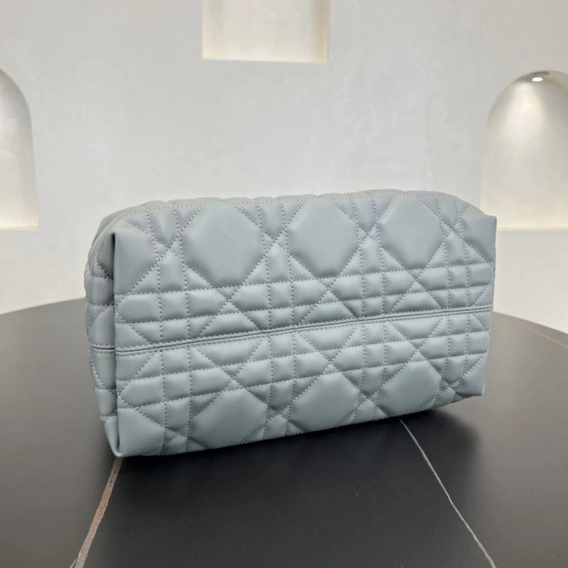 Sleek Dxxr Shopping Bags 61080