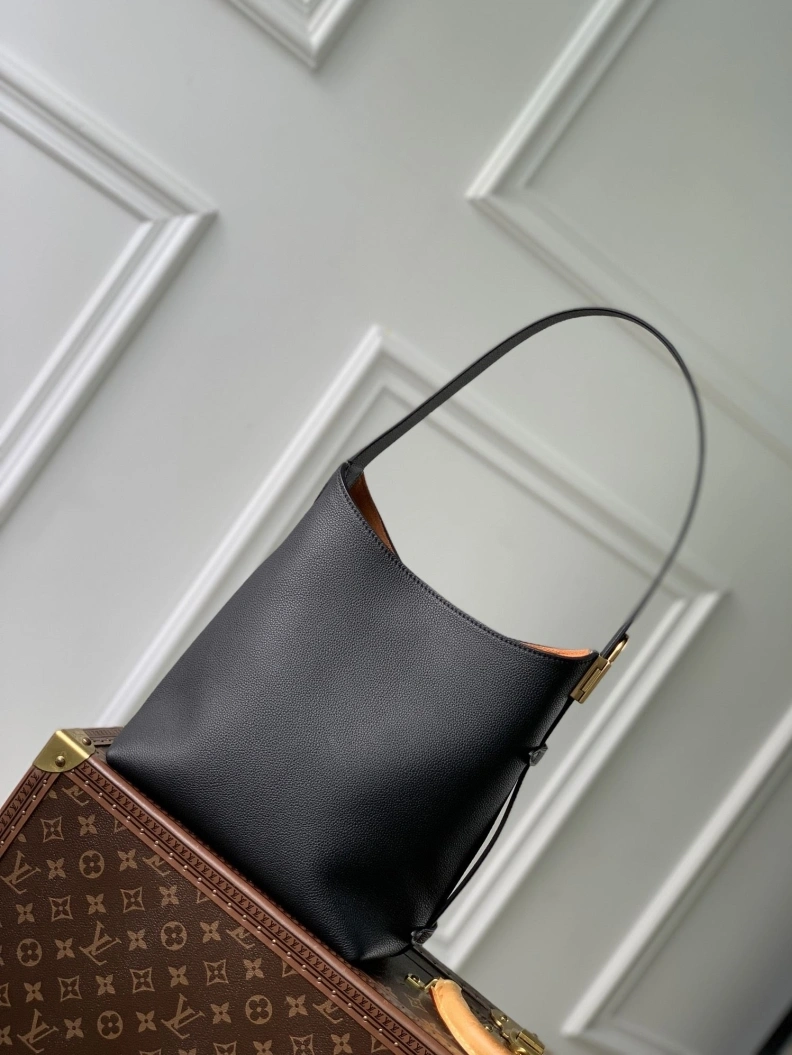 LX Top Handle Bags Cozy 3131