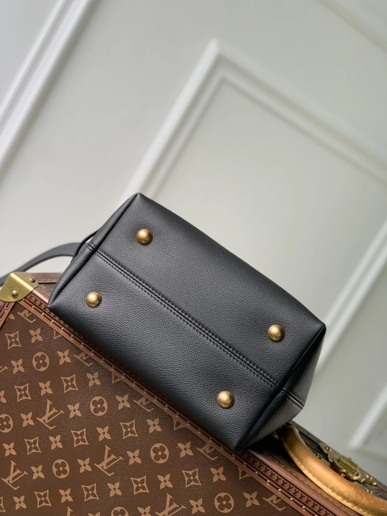 LX Top Handle Bags Cozy 3131