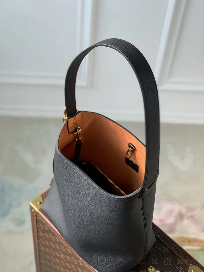 LX Top Handle Bags Cozy 3131