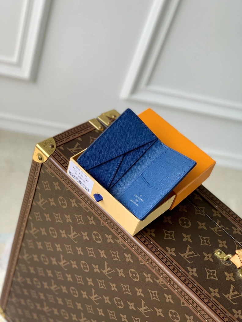 Flexible LX Wallets 2998