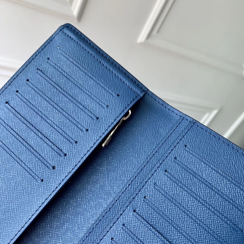 Fashionable LX Wallets 3002