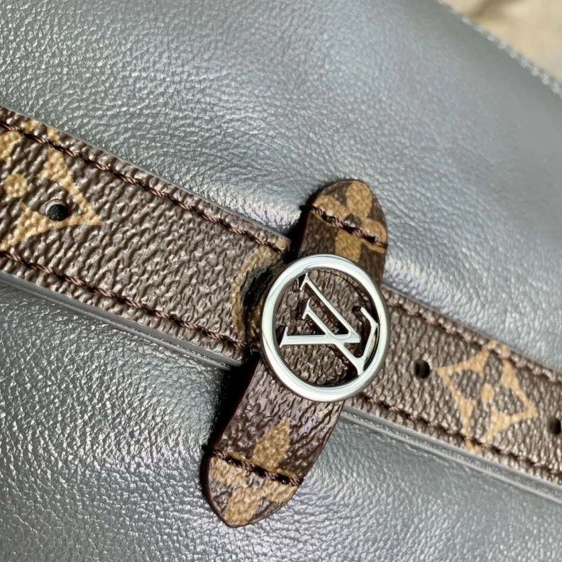 LX Top Handle Bags Timeless 3083