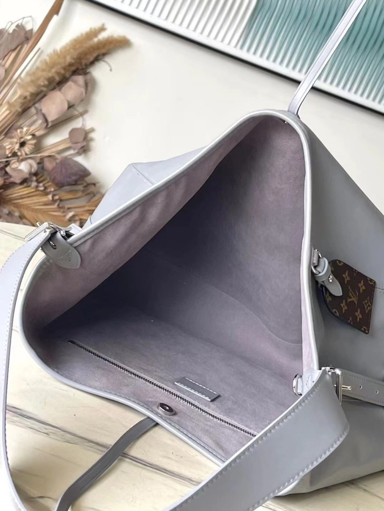 Versatile LX Top Handle Bags 3056