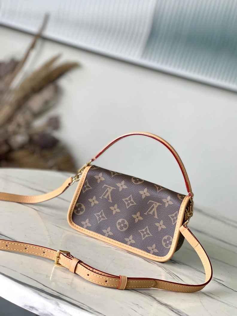 LX Satchel Bags Flexible 3221