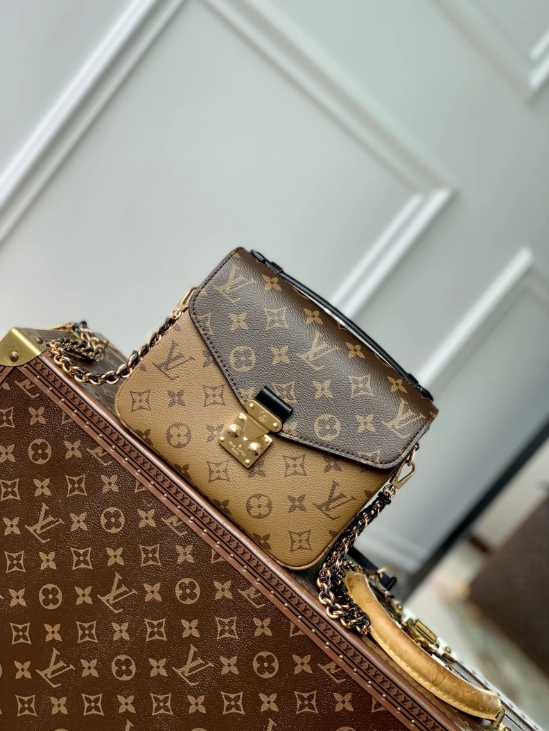 LX Backpacks Classic 3258