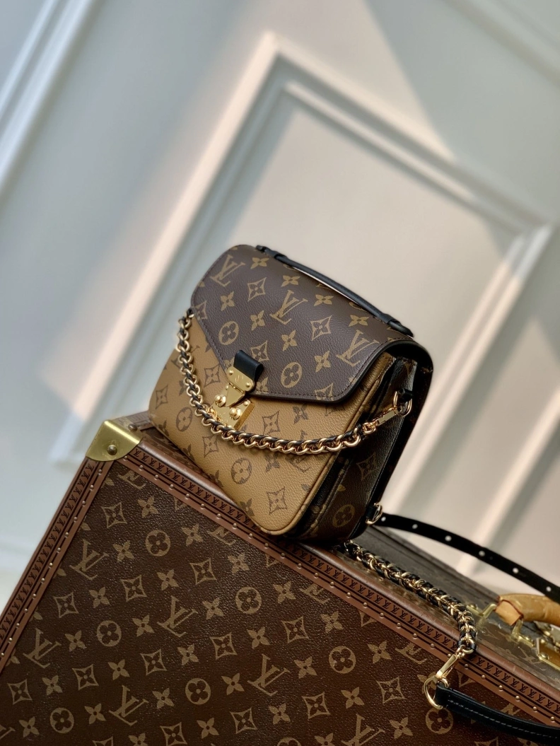 LX Backpacks Classic 3258