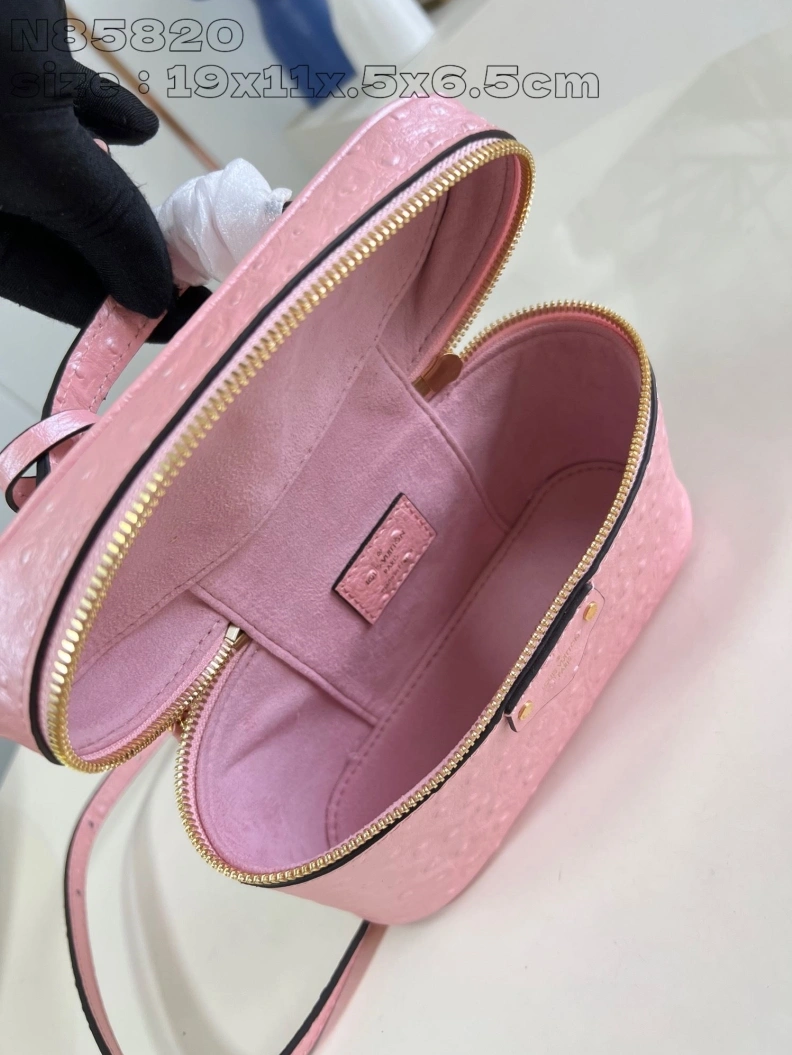 Lightweight LX Cosmetic Bags 3225