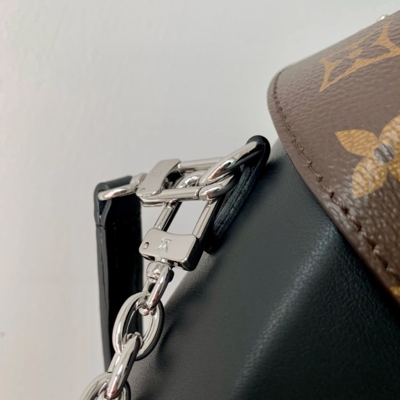 LX Top Handle Bags Flexible 3057