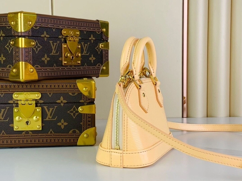 LX Top Handle Bags Classic 3065
