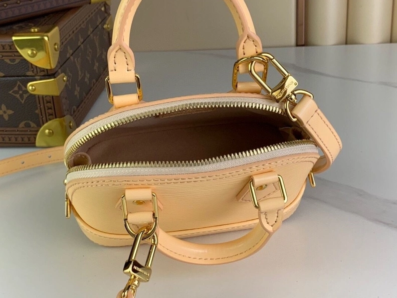 LX Top Handle Bags Classic 3065