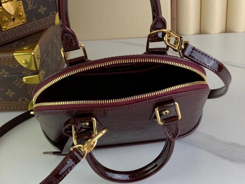 Comfortable LX Top Handle Bags 3053