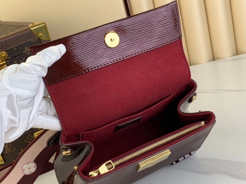 LX Top Handle Bags DailyWear 3060