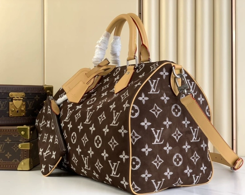 Modern LX Travel Bags 3029