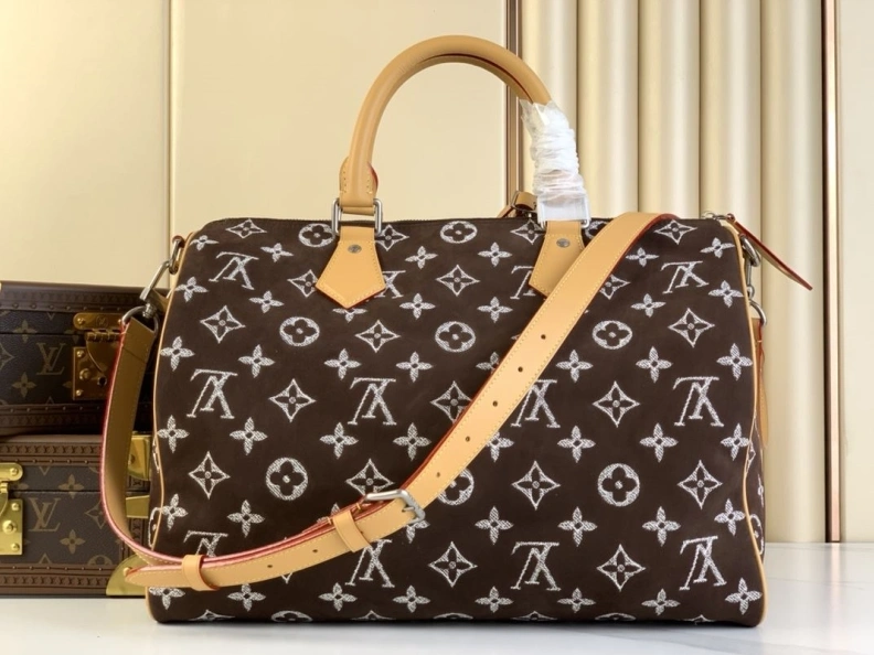 Modern LX Travel Bags 3029