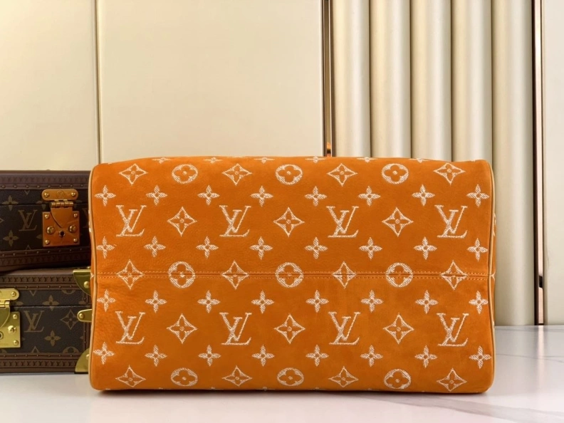 Soft LX Travel Bags 3040