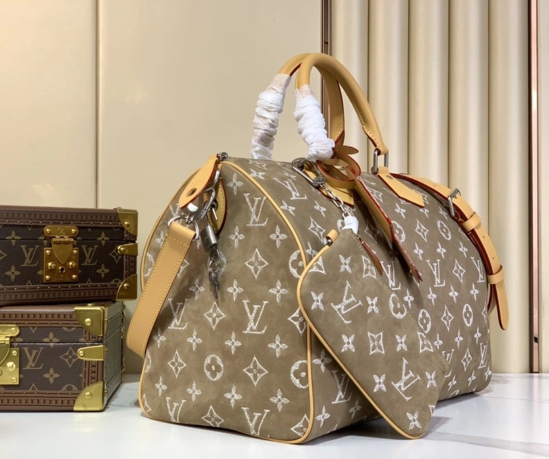 Resilient LX Travel Bags 3031