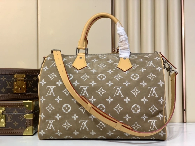 Resilient LX Travel Bags 3031