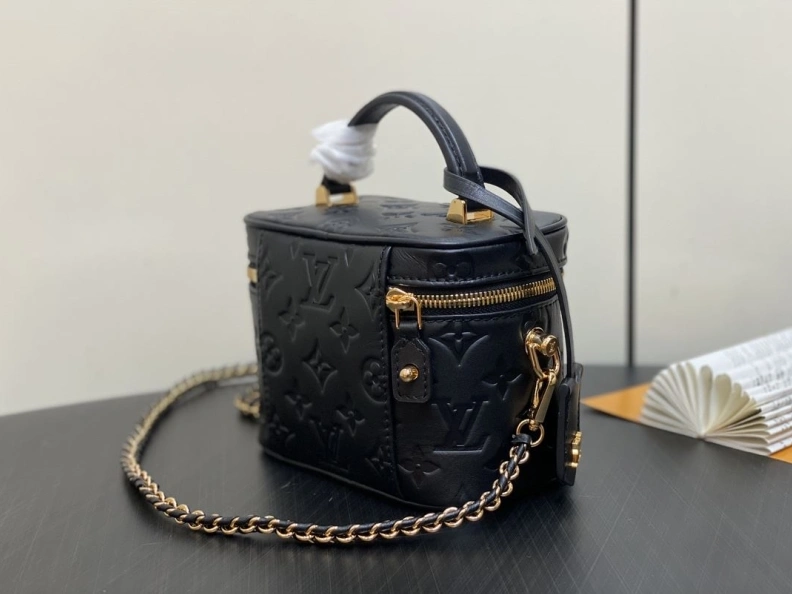LX Cosmetic Bags Affordable 3189