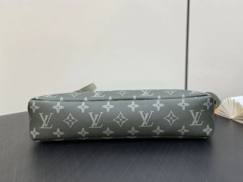 LX Clutch Bags Classic 3210