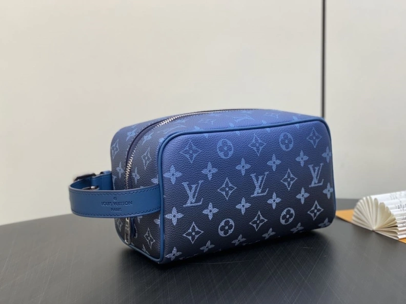 LX Cosmetic Bags ModernLook 3188
