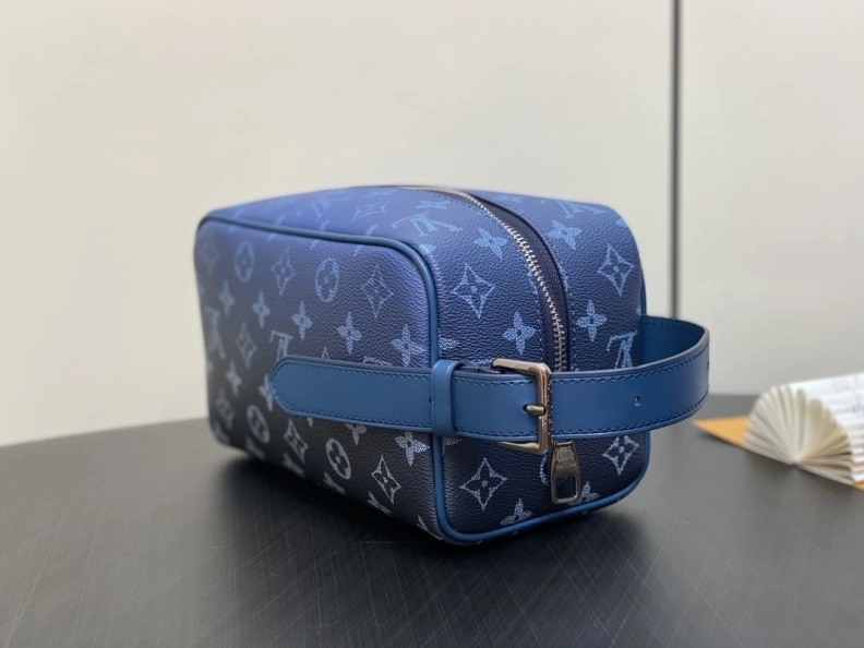 LX Cosmetic Bags ModernLook 3188